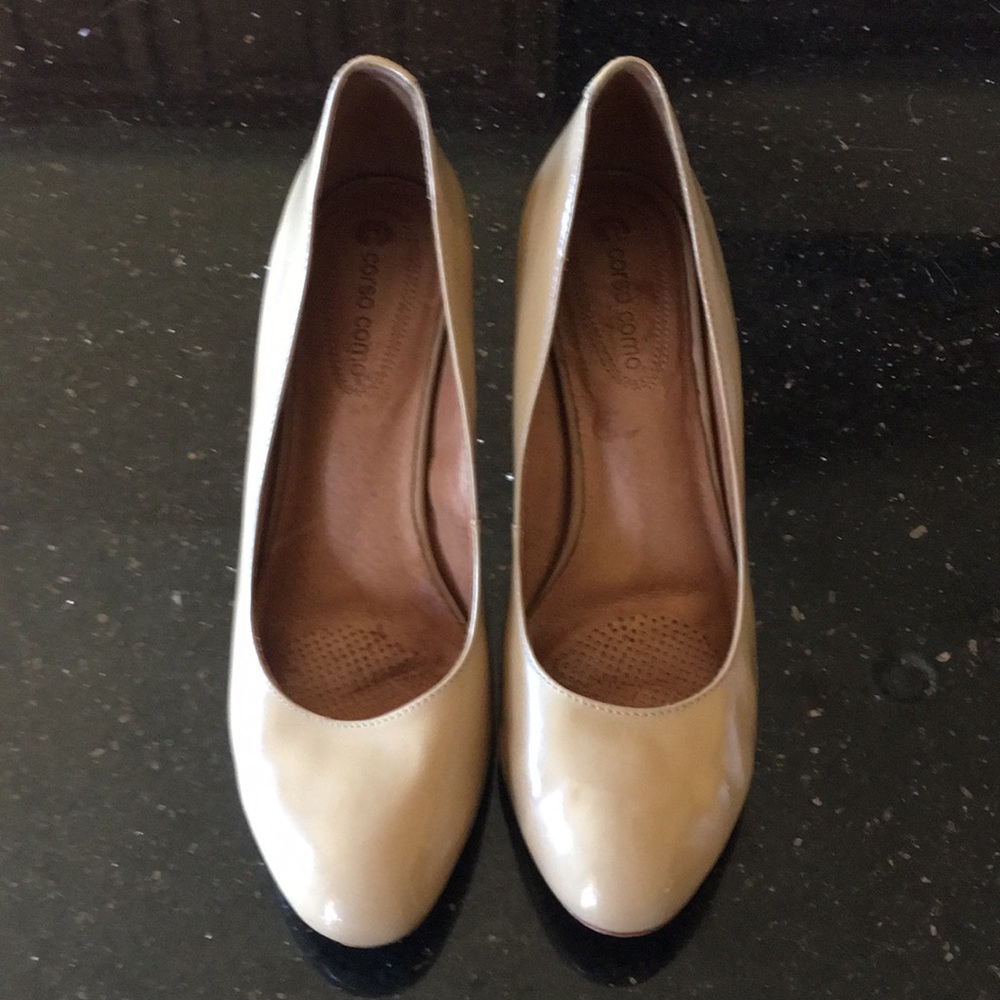 Corso Como Linden Beige Patent Leather pumps